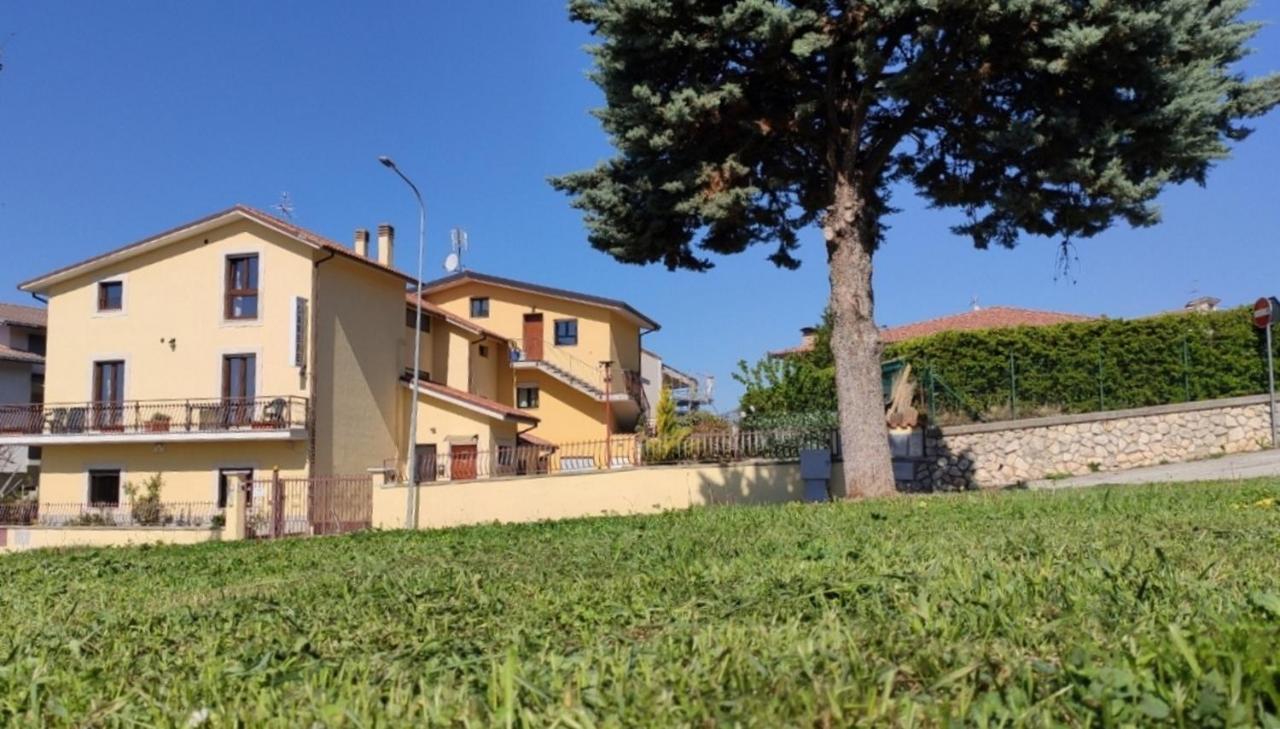 Complesso Turistico Aurora - Appartamenti Poggio Picenze Exterior photo