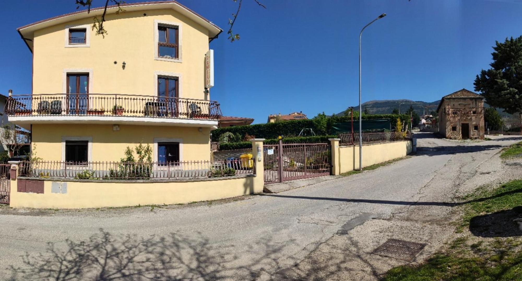 Complesso Turistico Aurora - Appartamenti Poggio Picenze Exterior photo